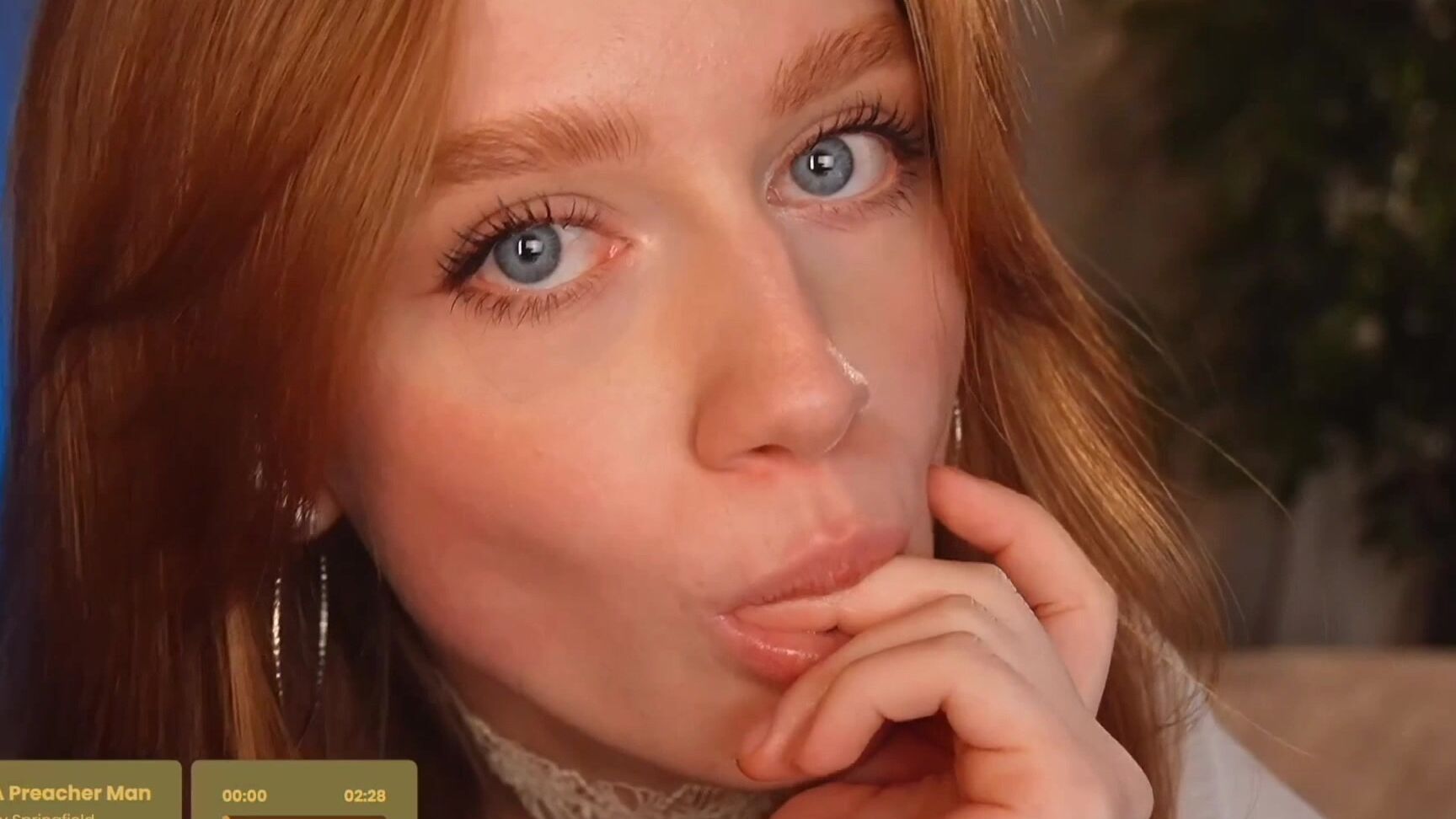 lizzy blaze 07 Oct 2024 4 finger licking Web Cam