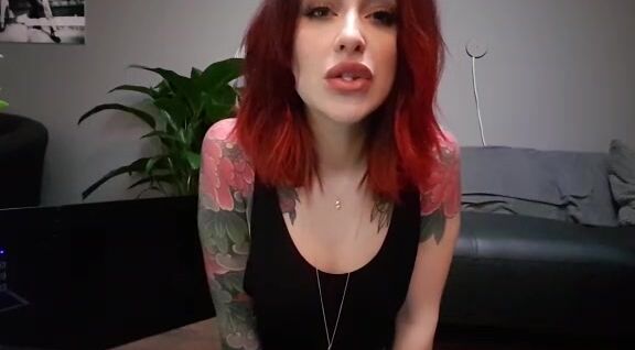 Adreena Angela Ustom Onlyfans Request Me Spitting Here You Go Love Dm Me If There S Anything You