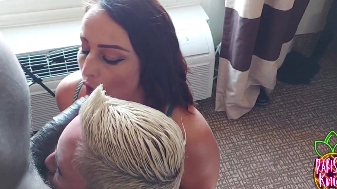 Paris Knight Juicy Amp Demetri Share A Night In Paris