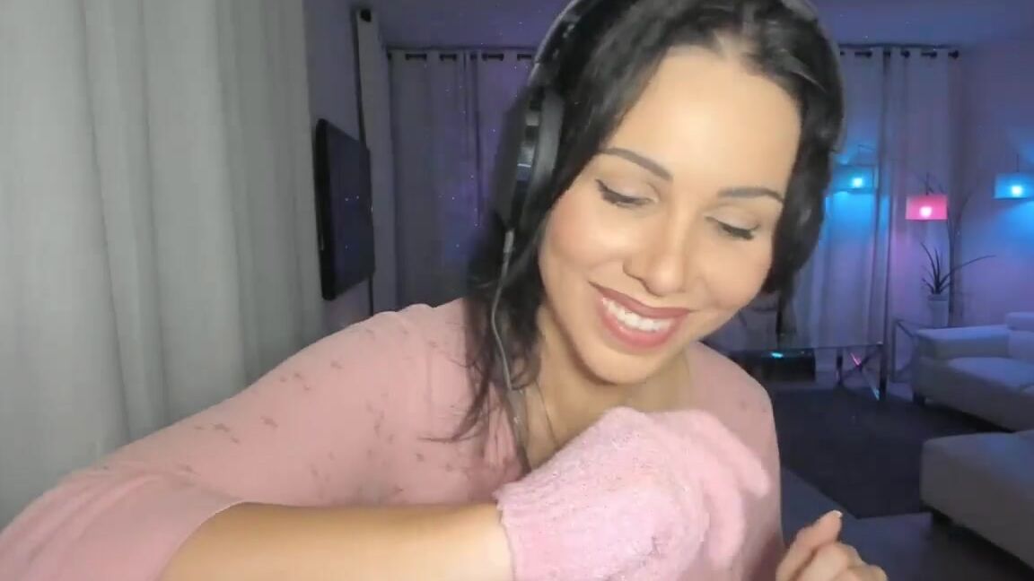 Missbella Onlyfans Stream Started At 11082022 0406