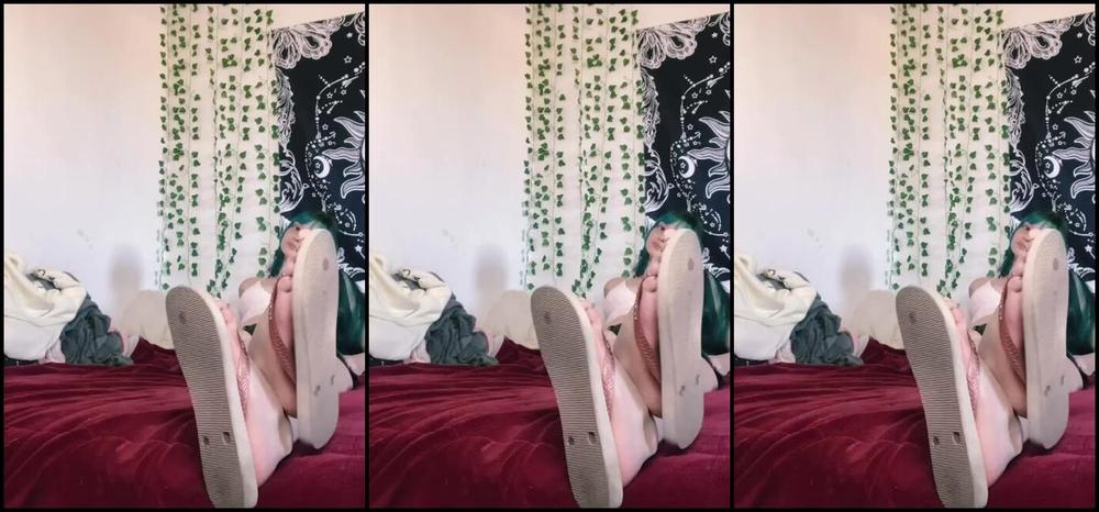 Goddess Ana Nicknamed Urfeetgirlofc Foot Fetish 05 01 2023 Onlyfans Video Did You Like That Noise