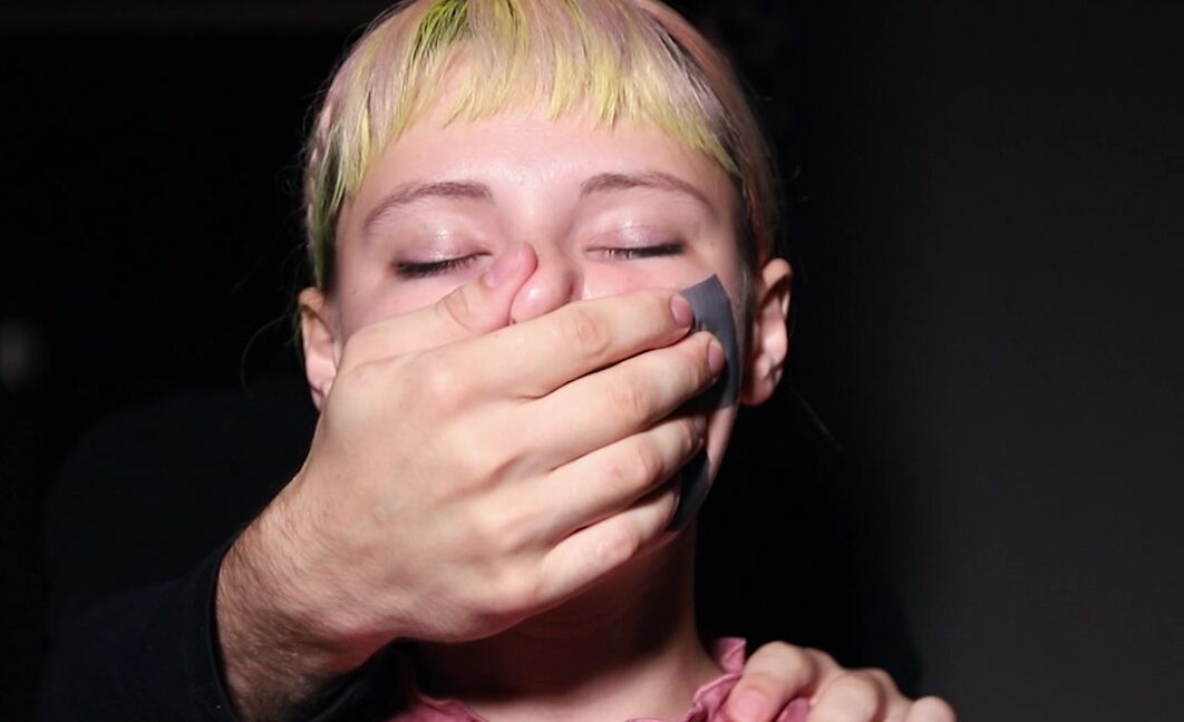 Russian Girls Fetish Sonya Does Need Air Now