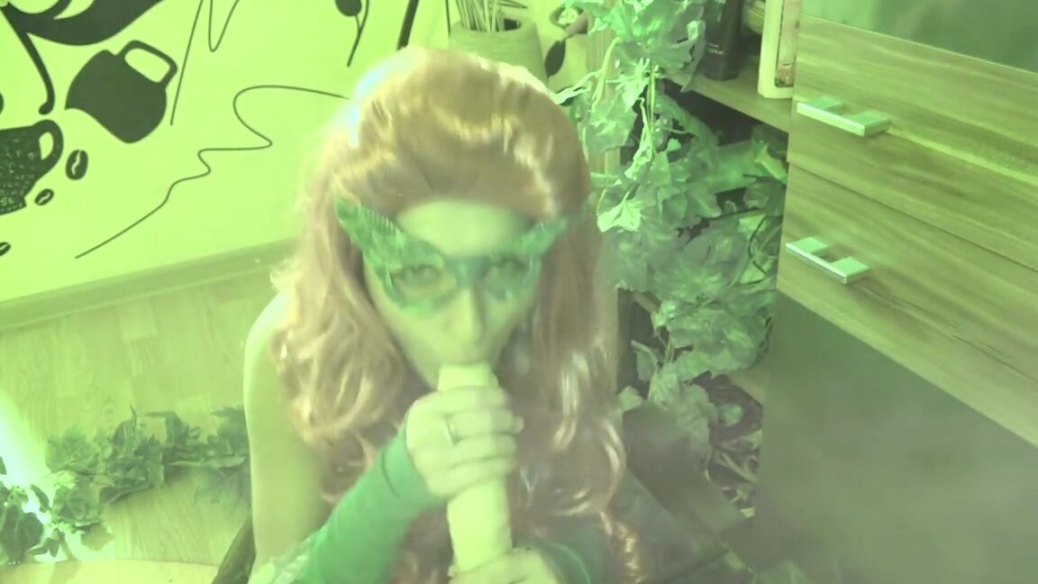 Mellyboo Contradictory Poisioned Woman