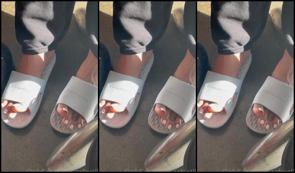 Zafeetllc Onlyfans Public Footsie With Dallasfootmodelsent 1