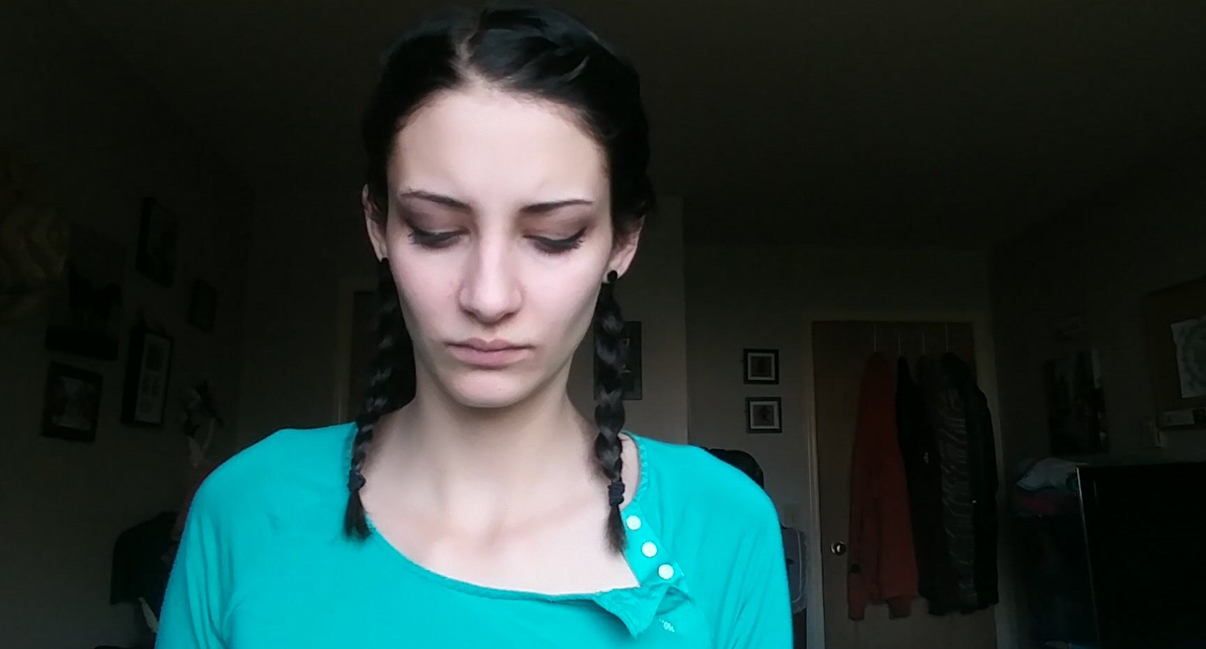 Petite X Kitten Glove Asmr Triggers Vip Pussy Com