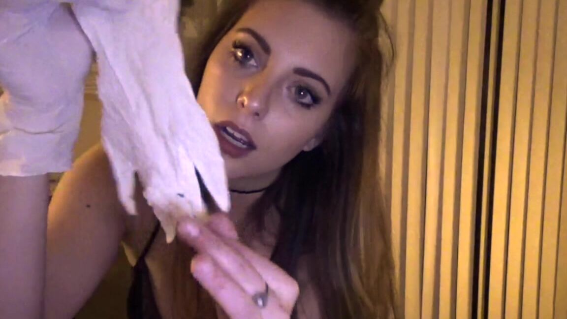 Amateur, Big Ass, Glove Fetish, Hand Fetish, Latex zabrina hands to myself in latex gloves ManyVids