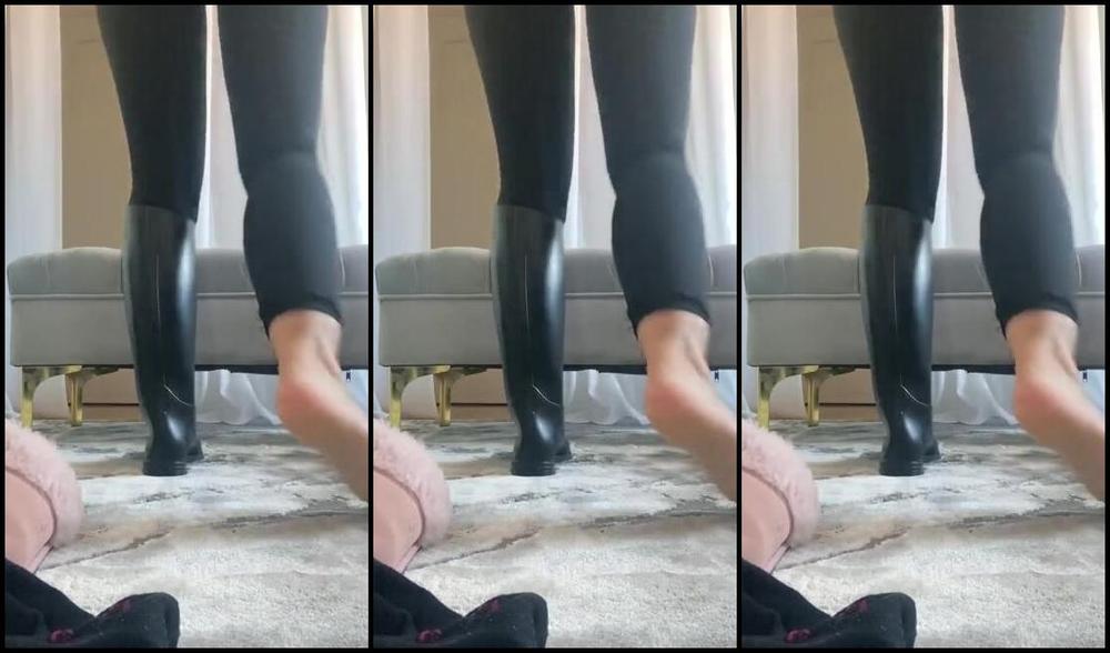 Goddess Bella Aka Thecruelmistress Onlyfans Ill Take Off Myboots Feet Are So Sweaty Whooooowp