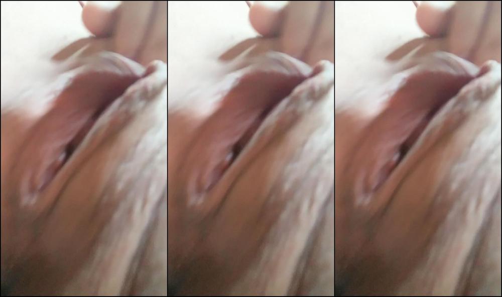 Sadieholmes Extreme Close Up While I Play With My Pussy Watch It Dr