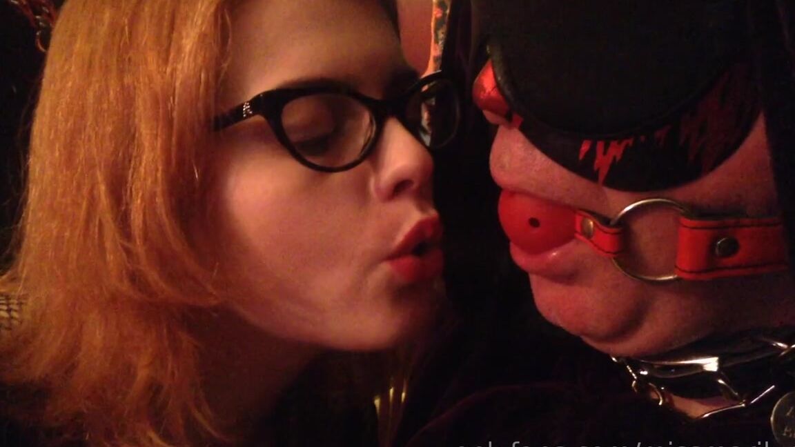 Miss Marilyn Nicknamed Missmarilynxx Onlyfans Smoke Gag