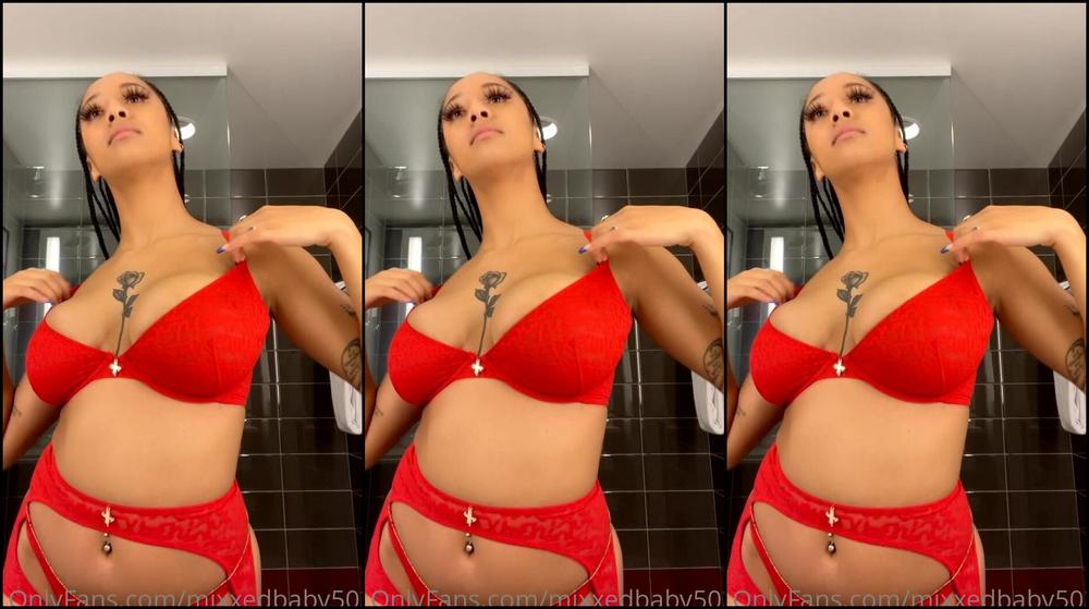 Mixxedbaby503 2290241715 12 02 2021 I M Loving This Red Gonna Have To Buy More Outfits In This Color