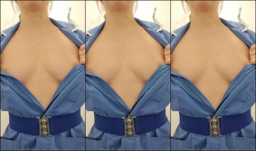 Beckyxxoo 2112476145 05 18 2021 Quick Boob Massage And Play With My Nipples