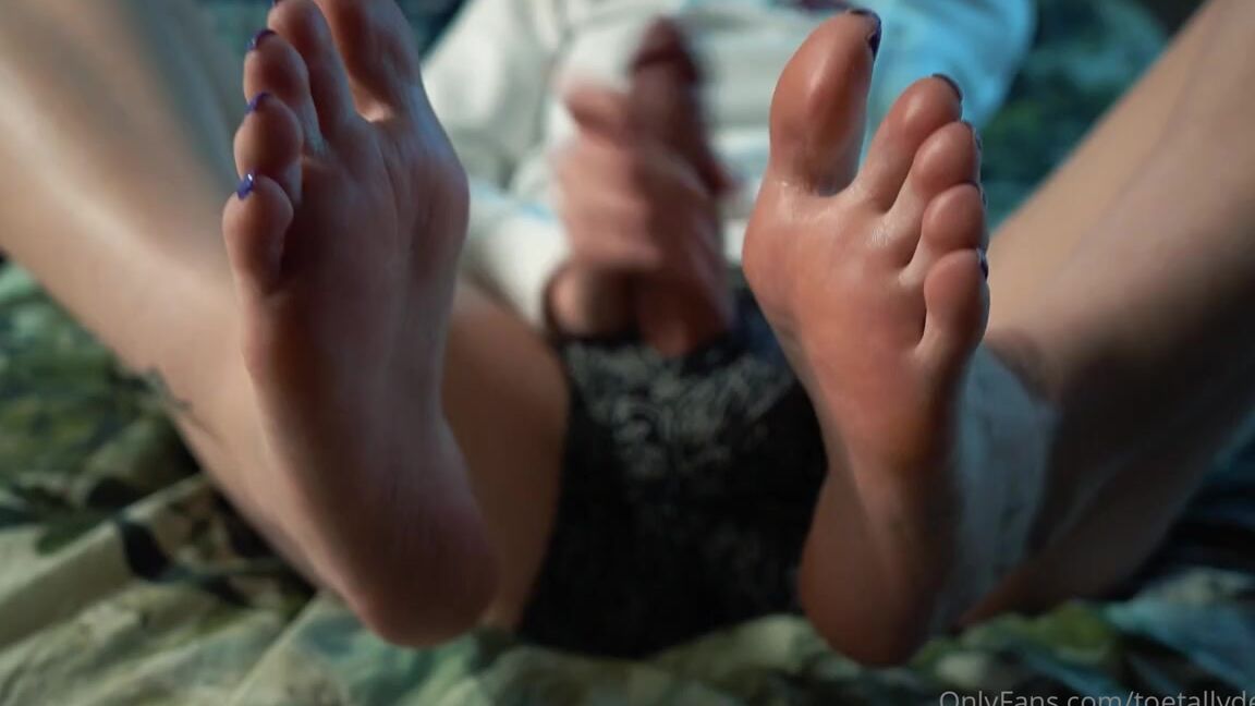 Toetallydevine Onlyfans Little Futa And Soles Action For You My Loveliesp