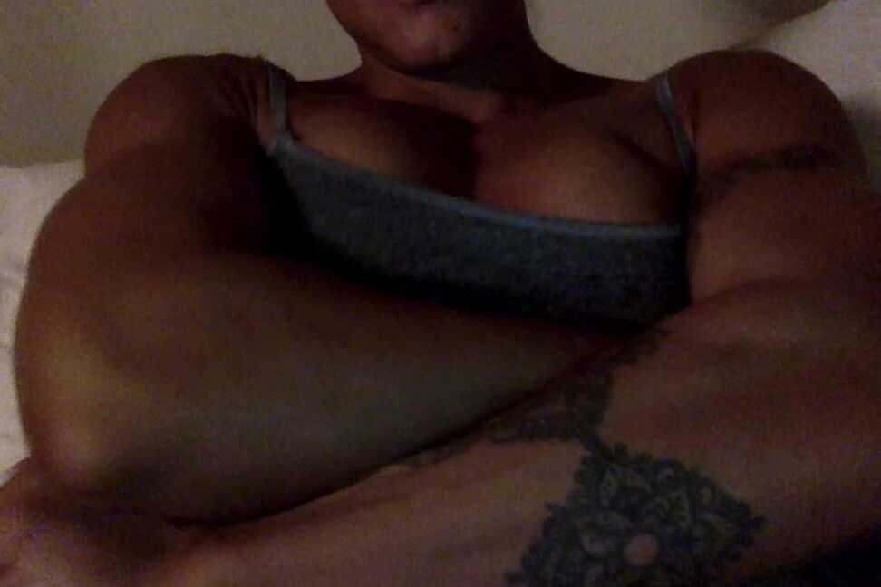 Lexa Stahl 2495607798 06 21 2022 Nighttime Pec Bounce Tip 3 For The Version With Boobs