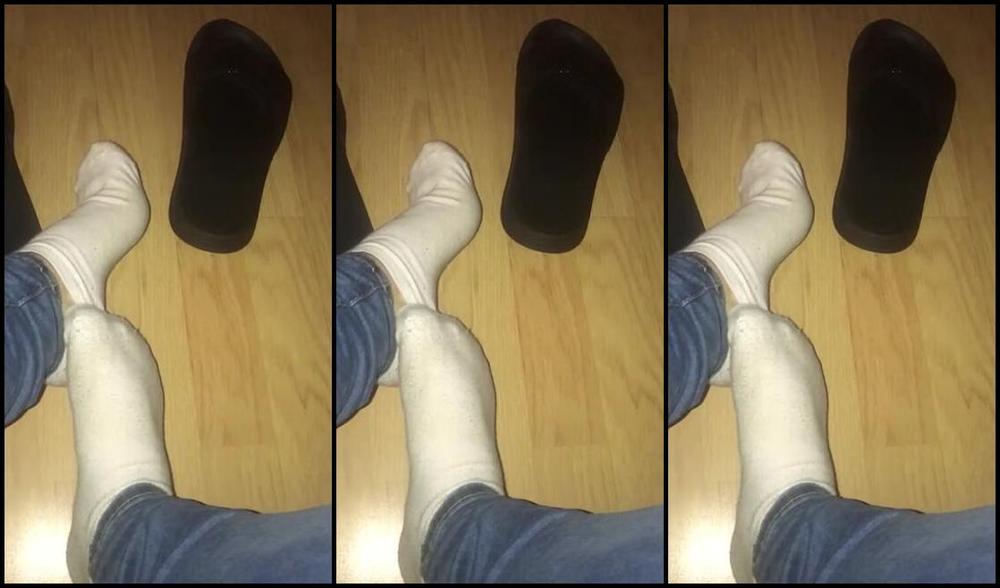 Footsiegalore Onlyfans Only Fans Exclusive Socks And Sliders Removal After A Long And Busy Day It S Like Peekaboo With