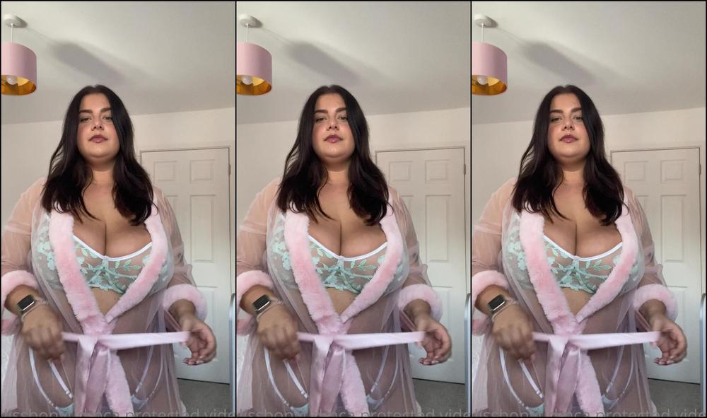 Alissbonyt 2143671453 06 23 2021 Strip Tease