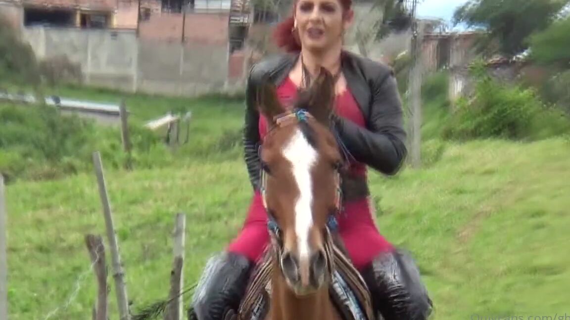 Ghrfan Onlyfans The Gorgeou Red Devil Riding Goddess Is Back And She Wants To Enjoy The Pleasure