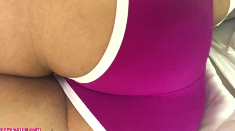 Pretty Bambi Little Snack