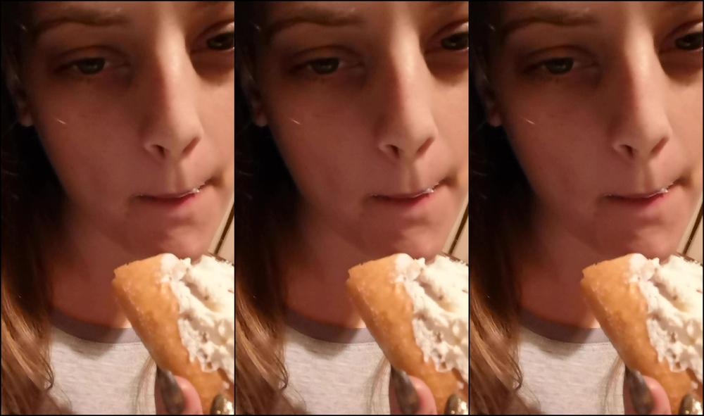 Lottiirose Eating My Cream Pie