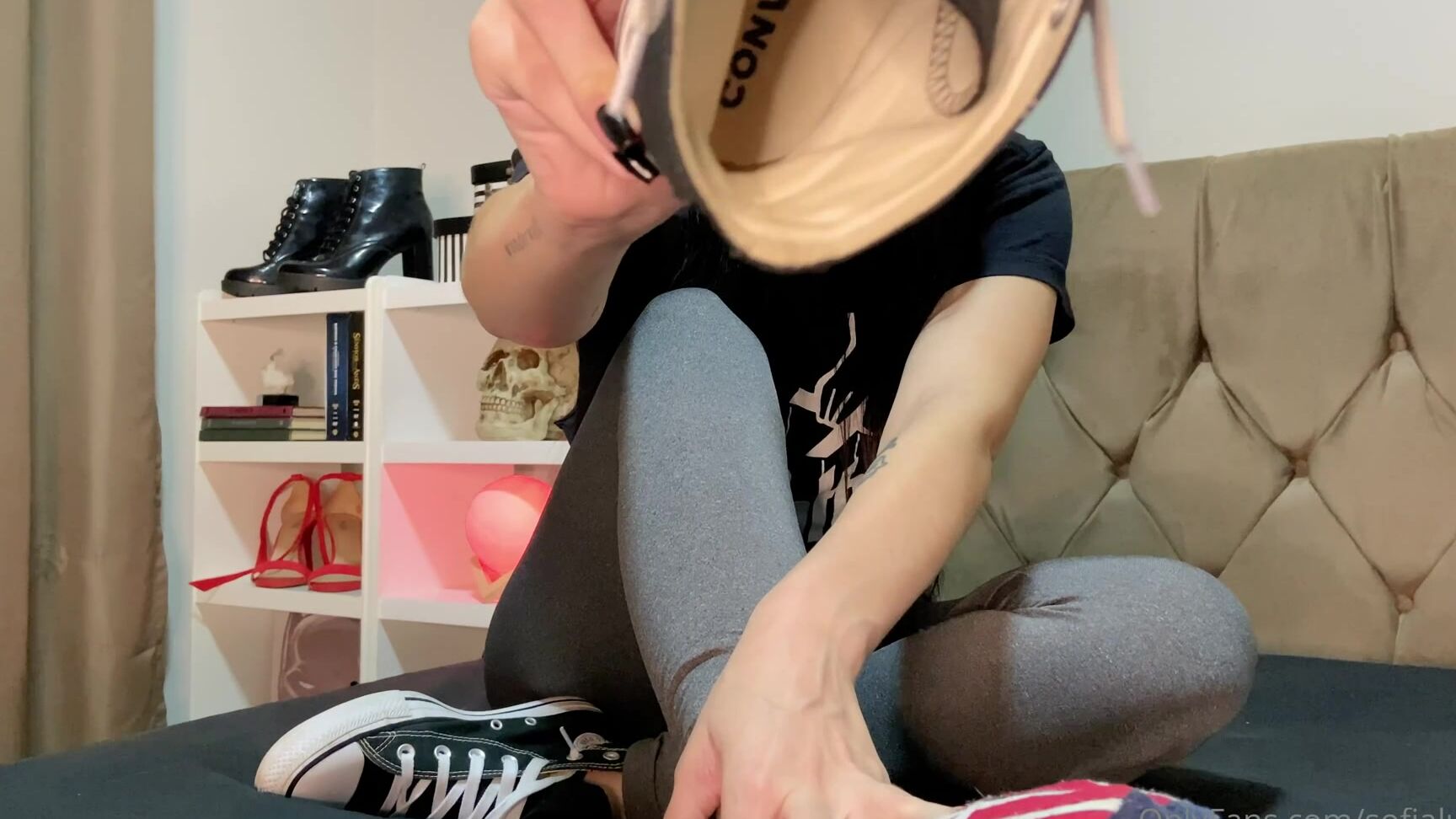 Sofialuttvip I M Loving Making Videos Humiliating You Today You Re Going To Make You Swallow My Foot W