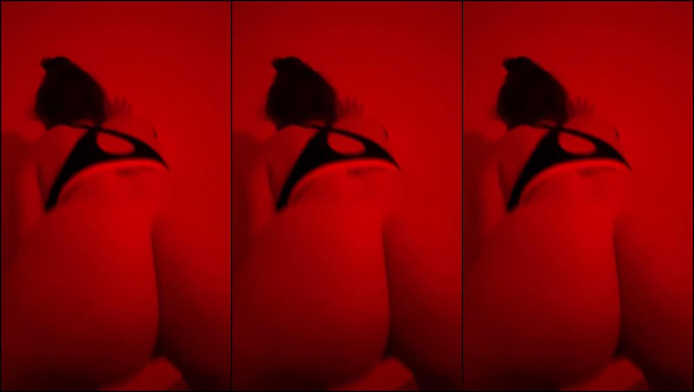 Princessbubblecum Full Video Red Light Late Night Sex