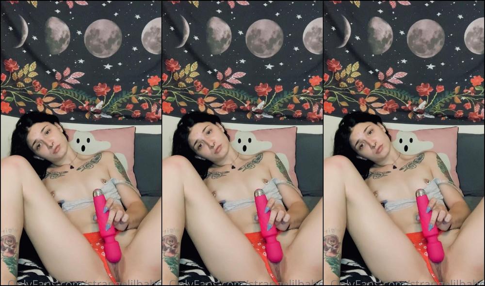 Strangelilbabex Getting Creamy Using My Two Toys