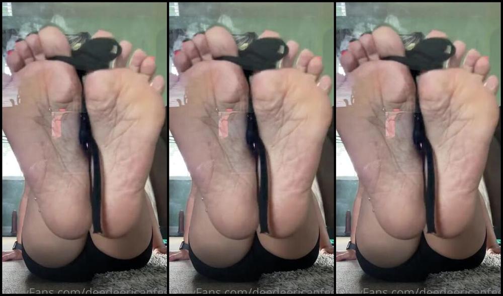 Deedeericanfeet Onlyfans As Requested Soles On Glass