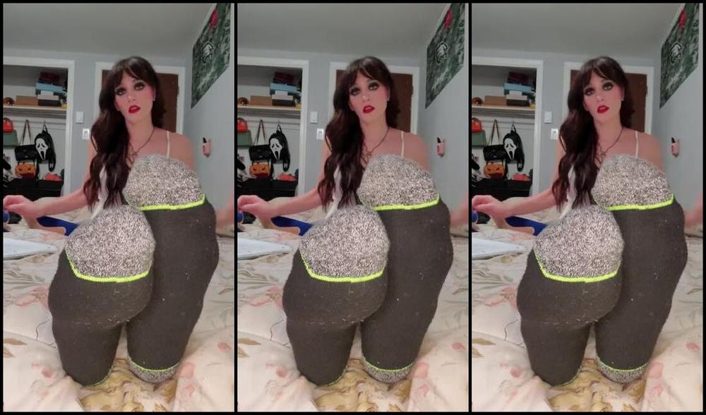 Miss Behavin Aka Misbehavedxoxo Onlyfans Custom Video Catching You Sniffing My Socks