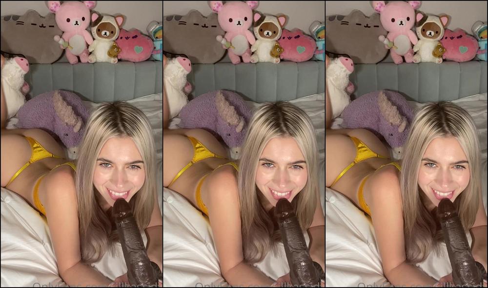 Jillkassidyy Happy New Years Let S Cum Together