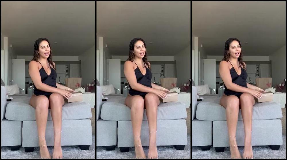 Fly Girl Nicknamed Flygirl76 06 12 2022 Onlyfans Video Showing You Guys My New Heels What Do You Think