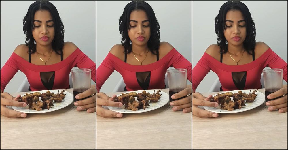 Xamy How Fucking Exciting It Is To Eat Chicke