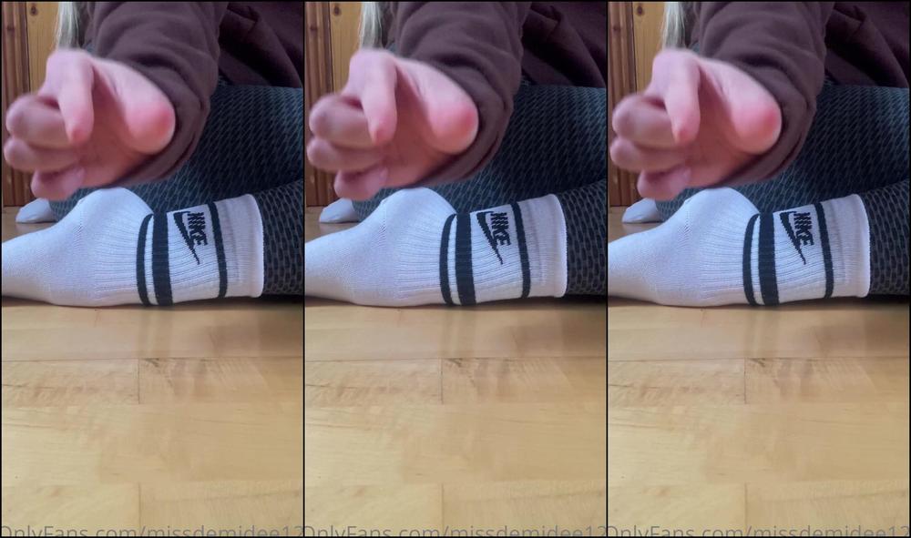 Missdemidee Enjoy My Joi You Tiny Little Shrimp