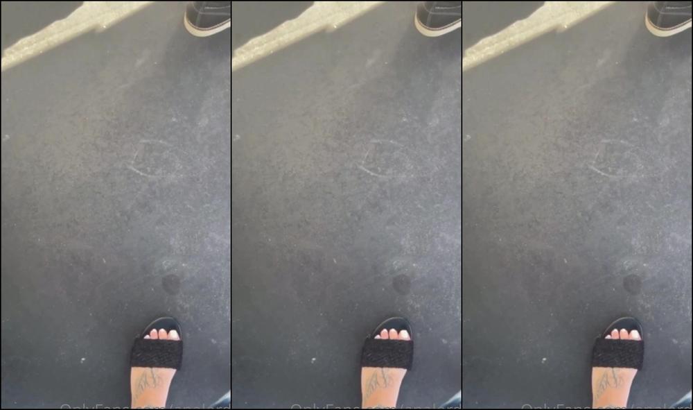 Analorde 2749385535 01 24 2023 I Went To Pump Gas In My Car And My Damn Card Got Stuck In The