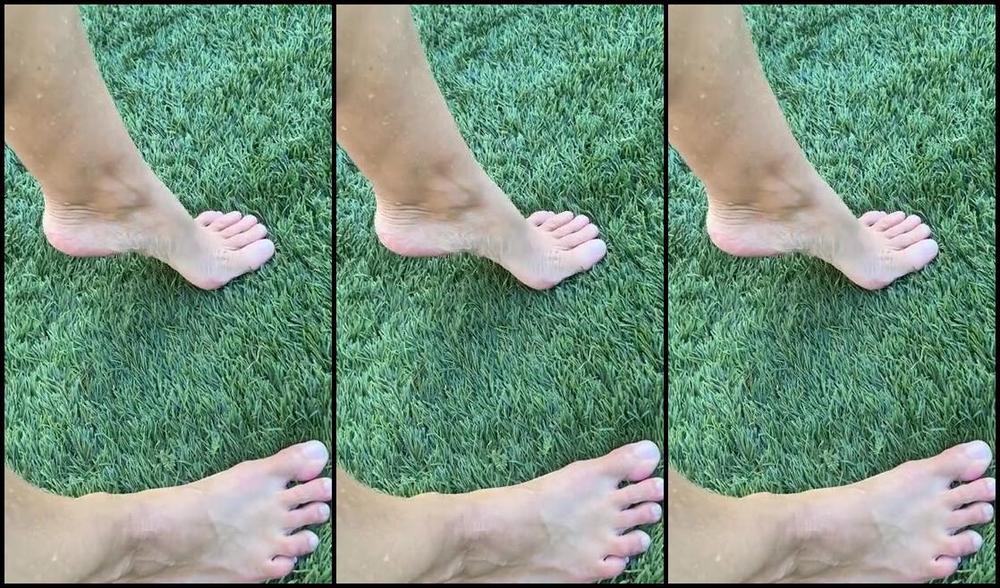 Goddess Sydney Thunder Nicknamed Goddesssydneythunder1 Onlyfans I Took Some Fresh Feet Pics Amp Clips Yesterday Comment And Tell Me Just How Perfect2