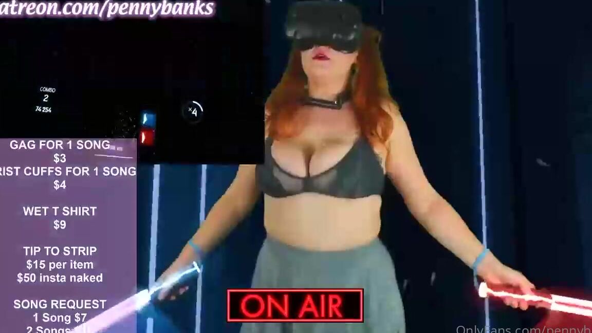 Pennybanks Baby Got Back Look At This Epic Jiggling You Can Watch All The Livestreams You Missed O