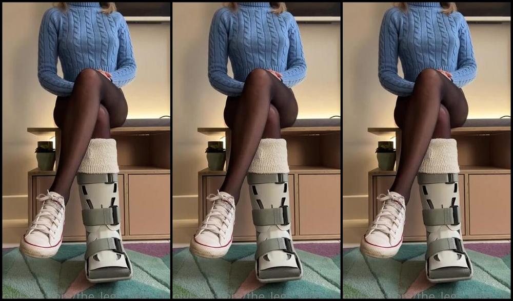 The Legs Next Door Nicknamed The Legs Next Door Onlyfans Smelly Nylon Converse Removal What S Not To Love And When You Add In Those Lovely Breasts