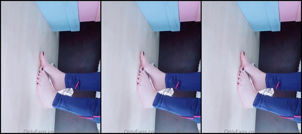 Feetvampire Nicknamed Feetvampire Onlyfans Video 217