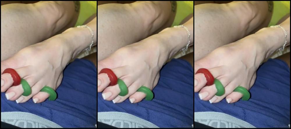 Fendi Feet Aka Goddessfendi Onlyfans Watch How He Eats Gummies Off My Sexy Toes While I Stroke His Dickp