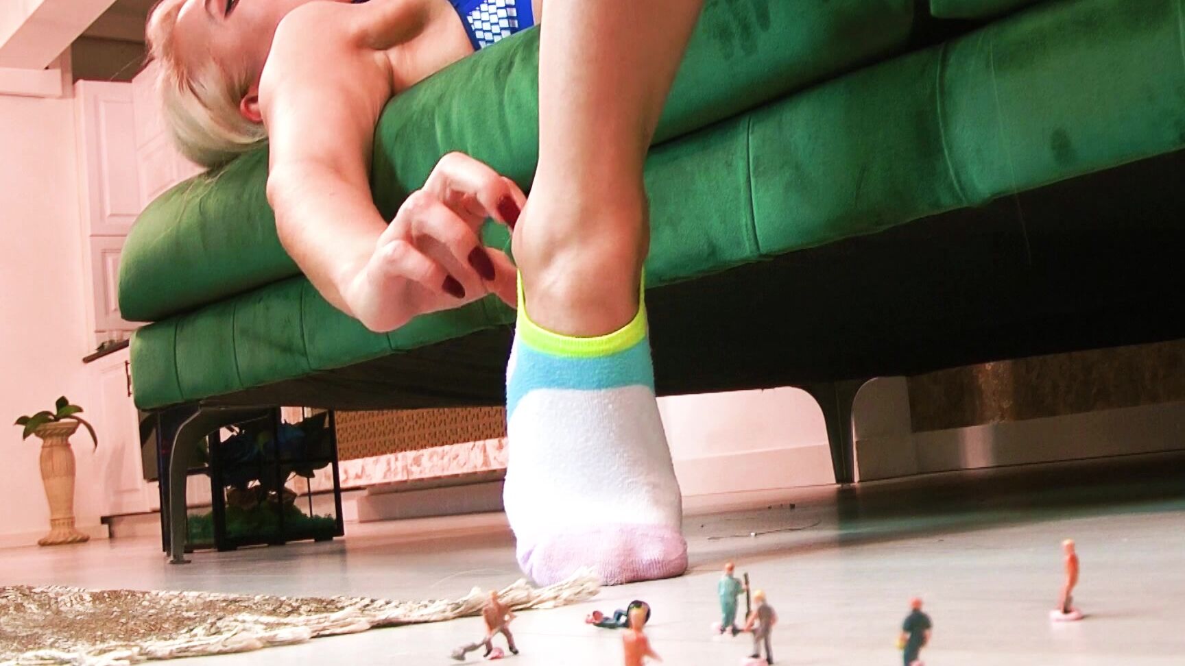 Unaware Giantess,Foot Domination,Ignore,Foot Stomps goddessceline unaware giantess ManyVids