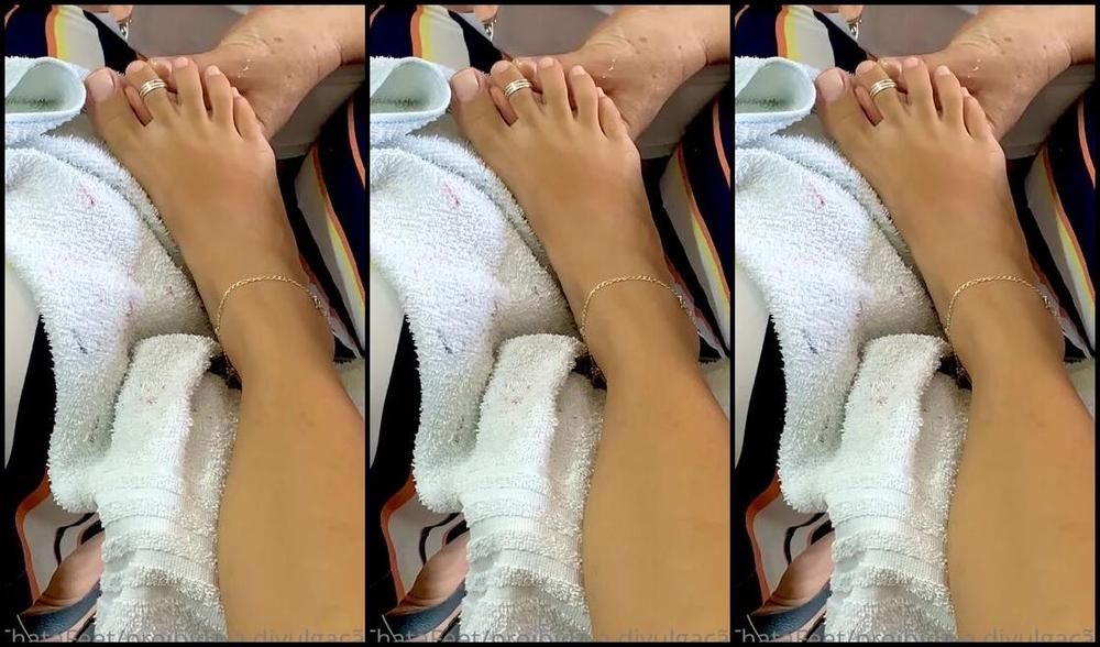 Thatafeet Nicknamed Thatafeet Foot Fetish 12 29 2020 Onlyfans Video Fazendo As Unhas