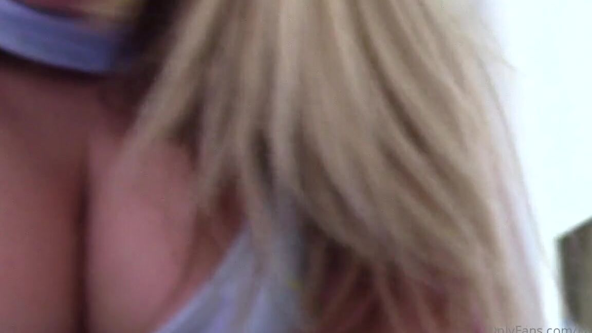 Kaz B Nicknamed Kazbxx Femdom 11 21 2020 Onlyfans Video I Think Hes Enjoying This Dont You