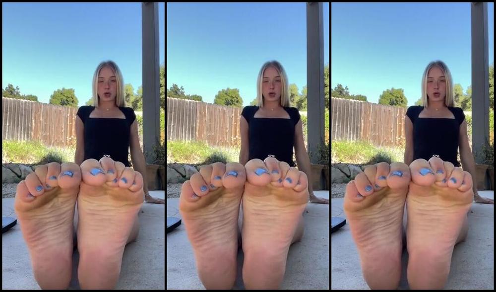 Goddess Kaylee Aka Xomaddykxo 10 24 2024 Onlyfans Video Would You Be Up To Some Playtime With My Feet Id Bet Youd Do Anything To E4Sp