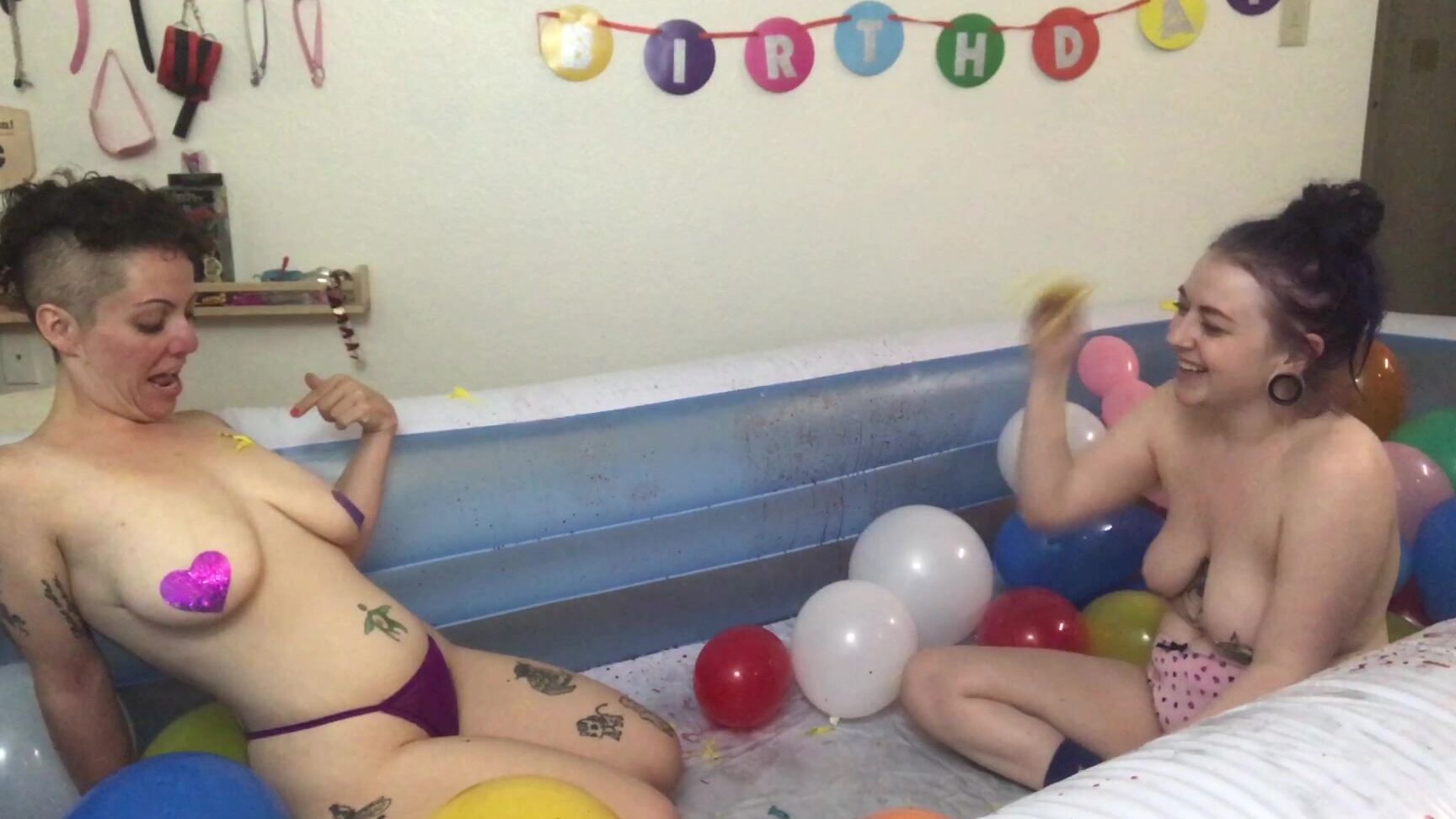 Nikki Sequoia Birthday Balloons B P