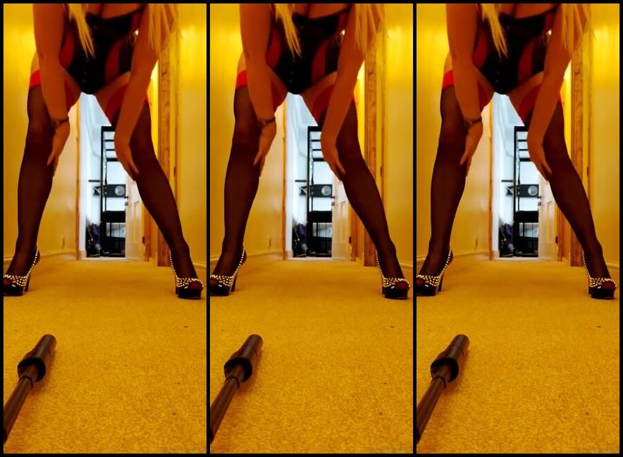 Lady Sara Borgia Onlyfans Im Up Here And You Are Down There On Your Knees Below