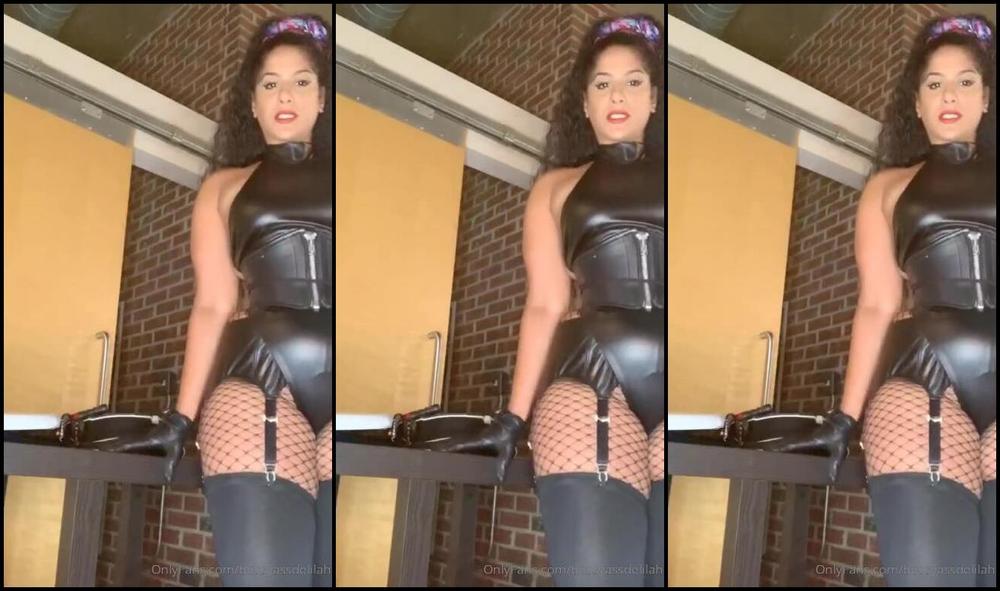 Bossyassdelilah Welcome To Your New Job At Hithead Inc Https Www Amazon Com Hz Wishlist Ls Umomfvj K Ko