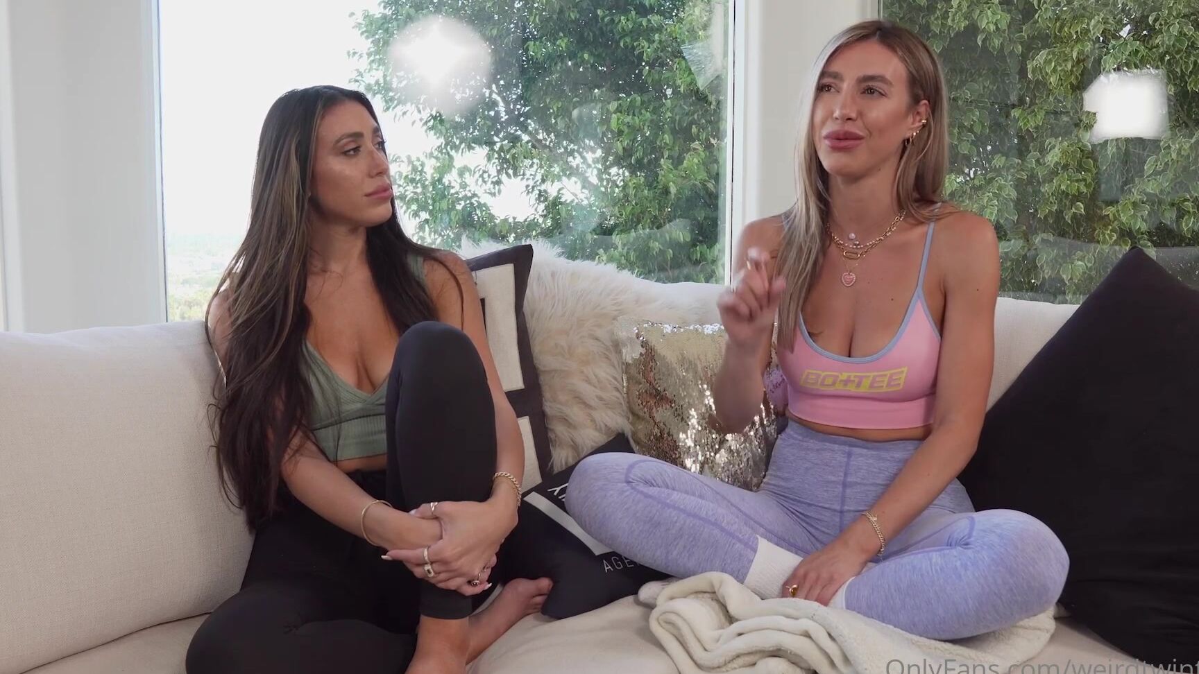 Weirdtwinthing Do You Have Fun Out Without Drinkking Alcohol We Felt Like We Were Using Alcohol As A Cru