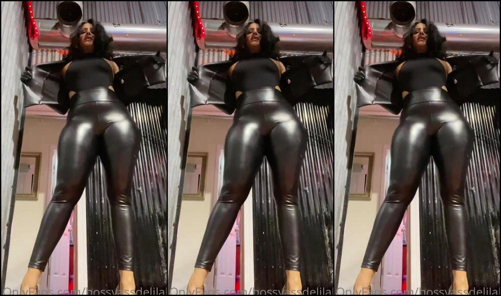 Bossyassdelilah Strong And Captivating Latina In Full Leather Get On You Knees And Get Ready To Drool All
