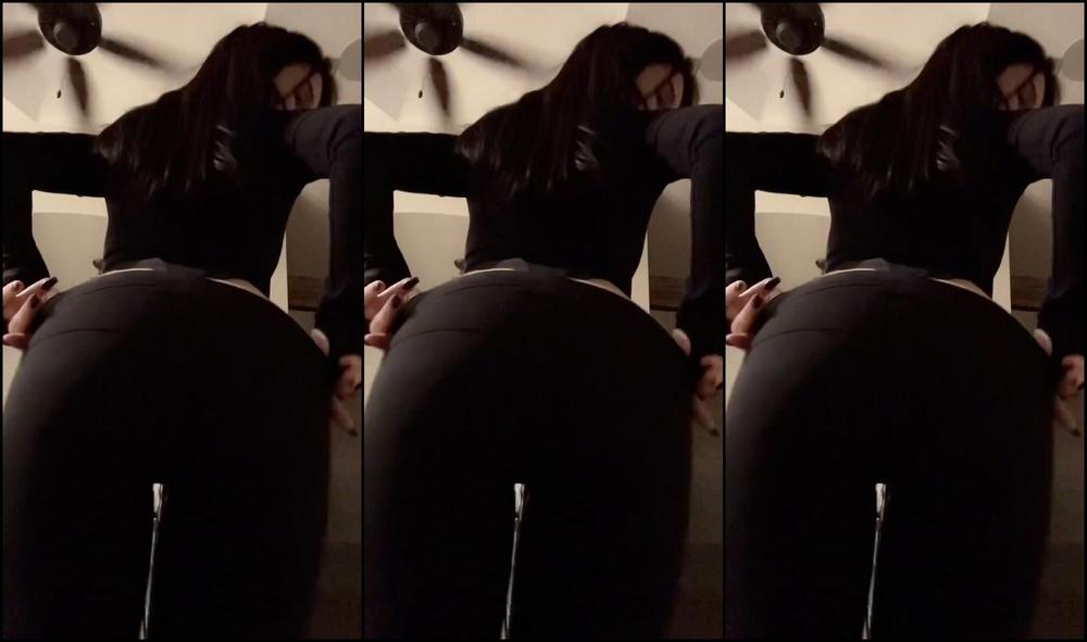 Kiwisunset 2836833100 04 13 2023 Late Night Snack