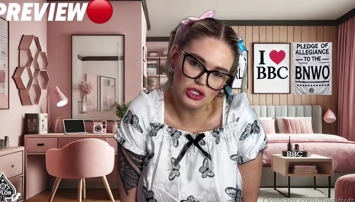 Qosgoddesstaylor Nicknamed Thegiftoftaylor 07 21 2024 Onlyfans Video Daddys Girl Sph New Video Just Got Sent Out Check Your Messages 2