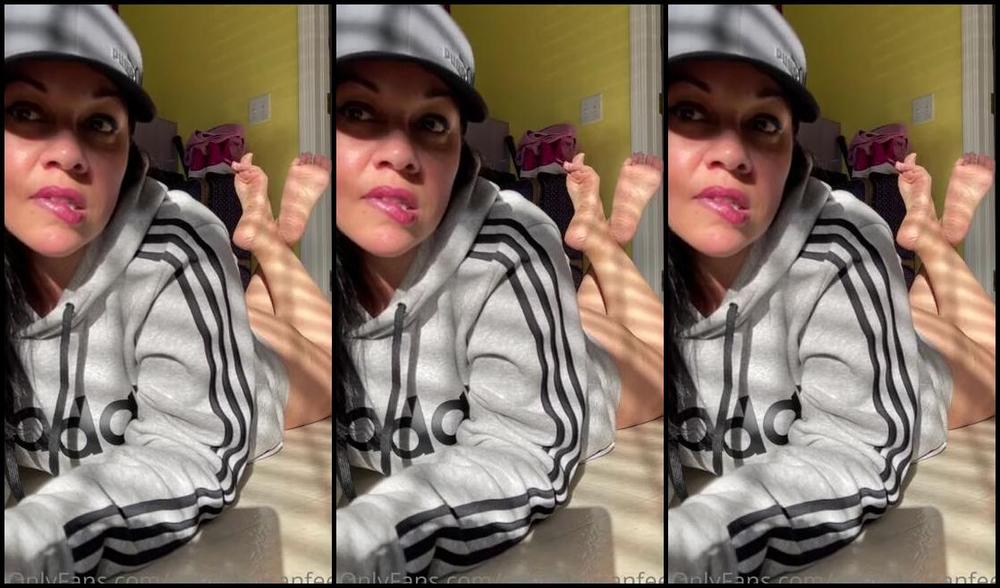 Deedeericanfeet Onlyfans As Requested In The Pose And Wiggling Toes