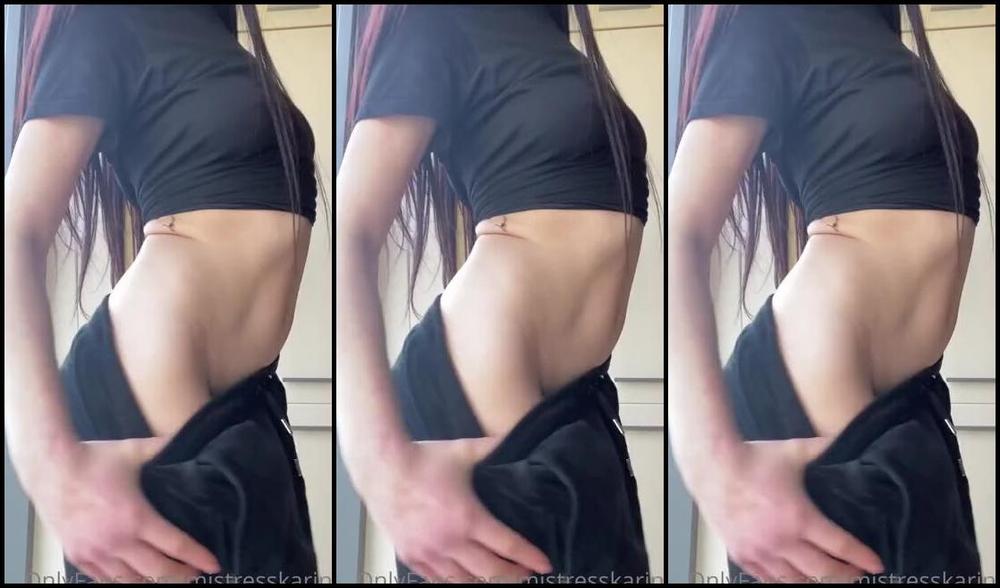 Karina Kalashnikova Nicknamed Mistresskarina Onlyfans Abs And Ass Are Perfect Pf